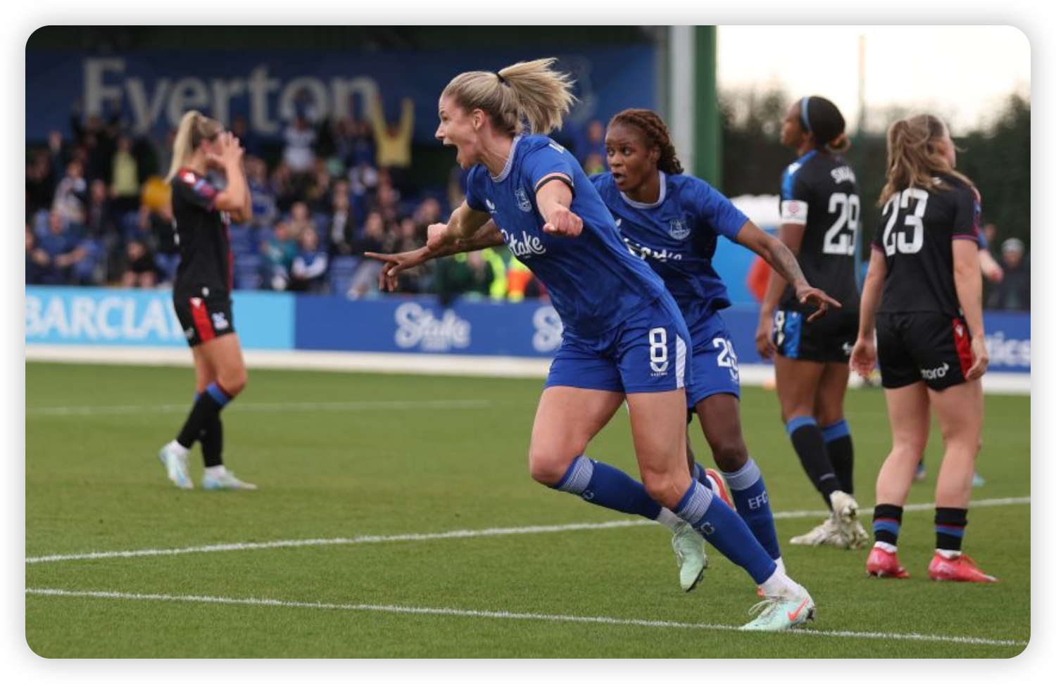 Netherlands Star Kika van Es Bolsters Everton's Defense