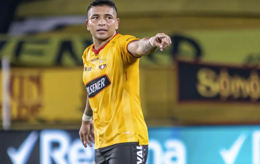Who Was Mario Pineida? A Look Back at His Career